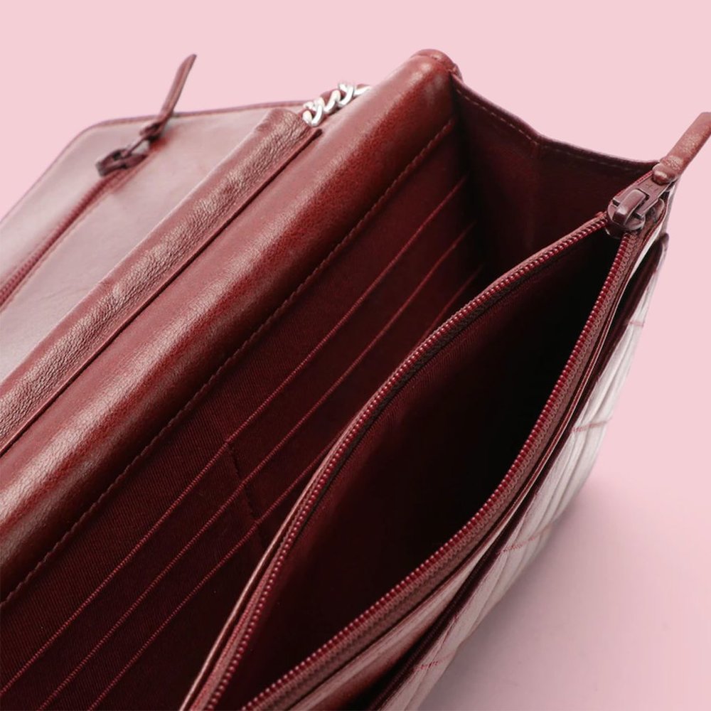 Chanel Burgundy Wallet on Chain in Quilted Lambskin - Picture 5 of 8